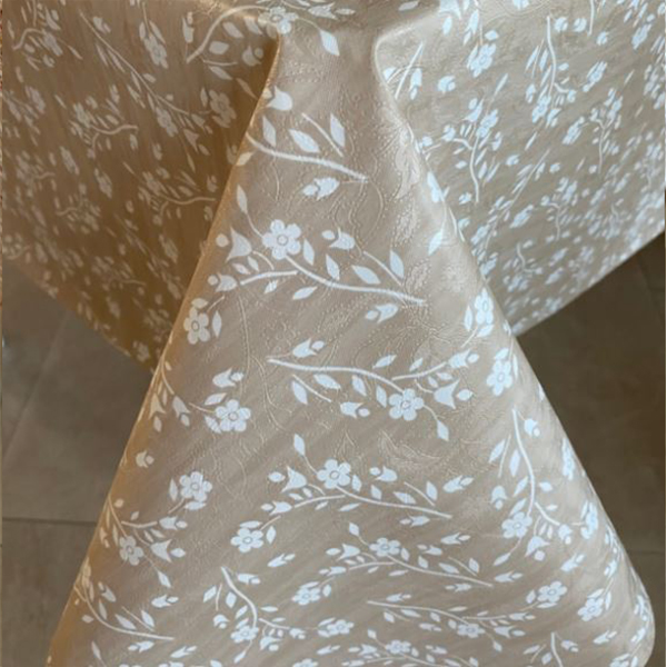 109A Клеенка в упаковке 100х140, Mirella