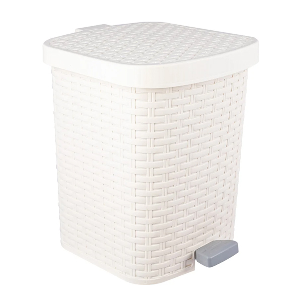 Контейнер для мусора педальный 12л АРТЛАЙН (молочный)