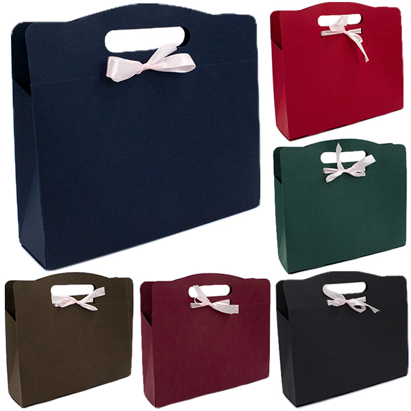 Пакет подарочный бумажный LADY С БАНТОМ 32*9*28см Пакет подарочный бумажный LADY С БАНТОМ 32*9*28см