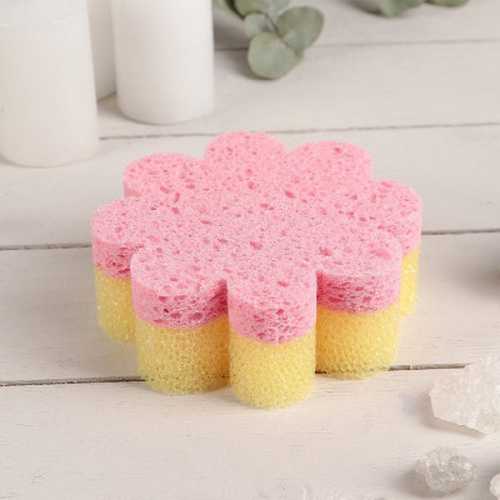 Губка для тела БЕЛАЯ КВЕТКА  с целлюлозой и массажным слоем "Павлинка" 1шт., 110х110х40мм, в РР